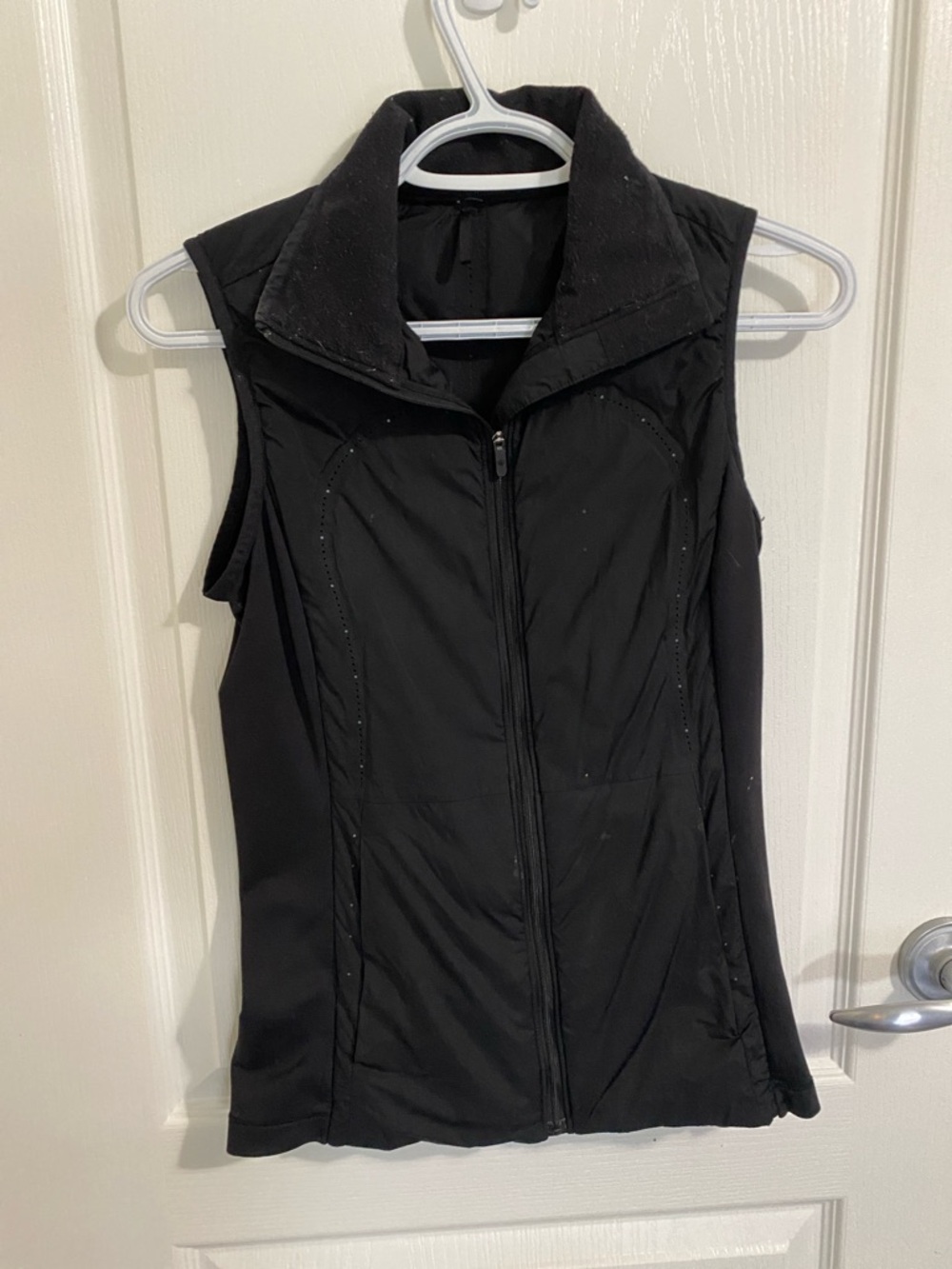 lululemon athletica Black Sleeveless Active Vest with Stand Collar